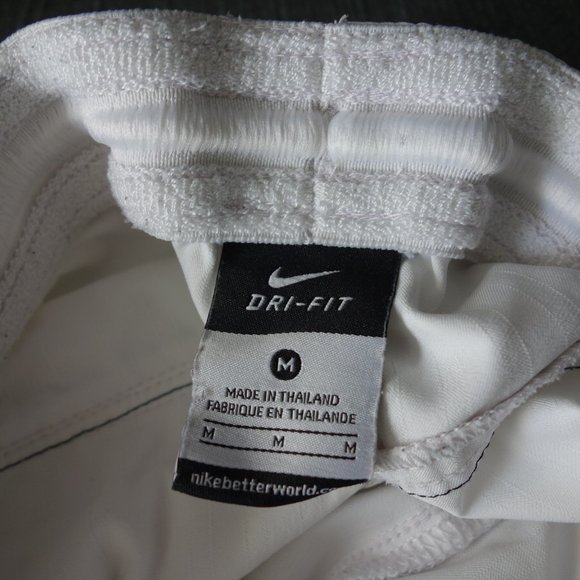 Nike Dri-Fit White Tennis Shorts Size M - Picture 3 of 11